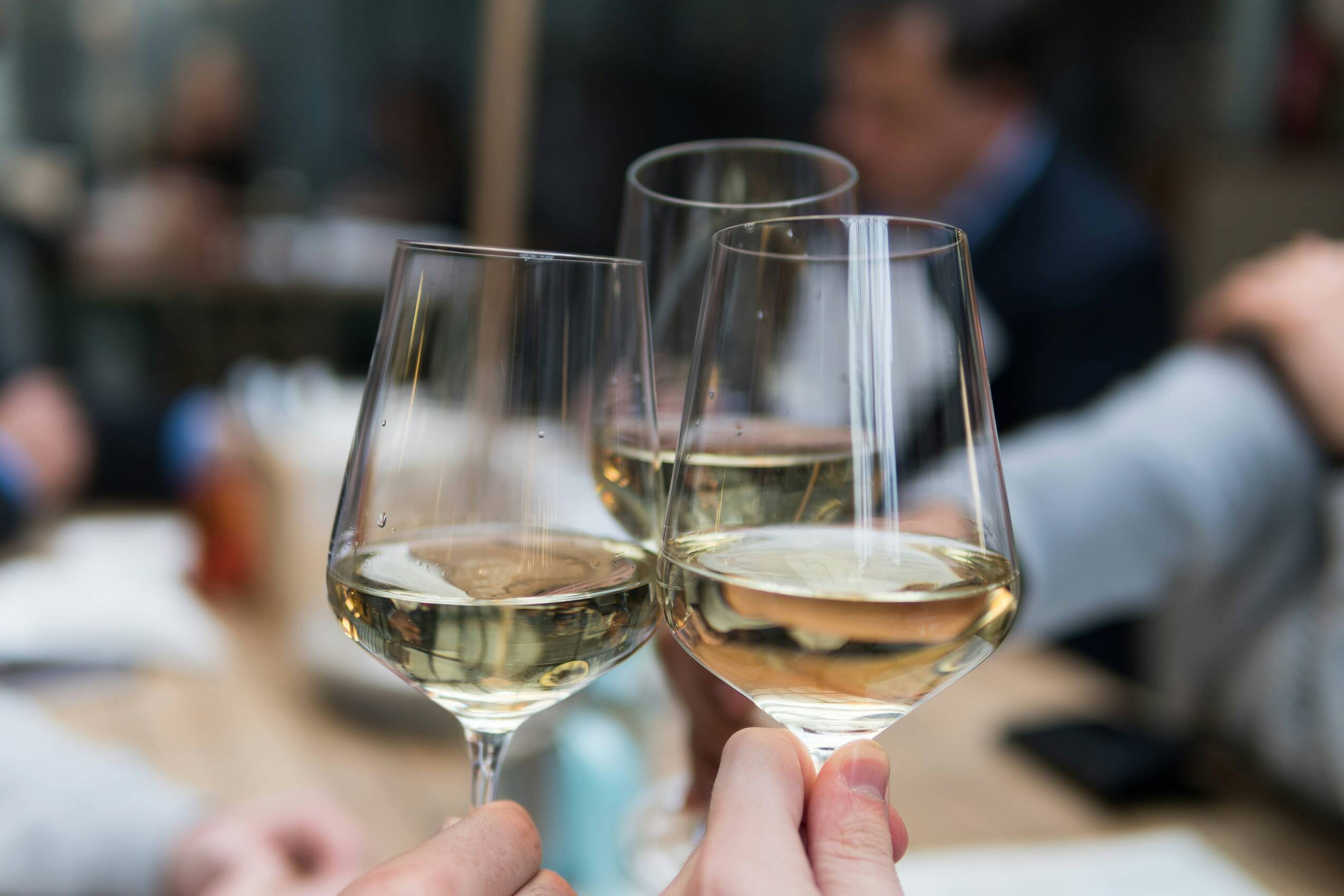 Celebrating with white wine